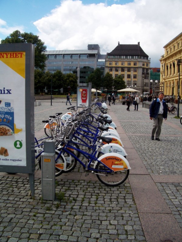 Rathausmarkt mit Fahrrädern