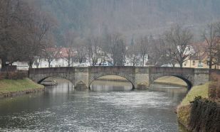 Brücke_über_den_Neckar